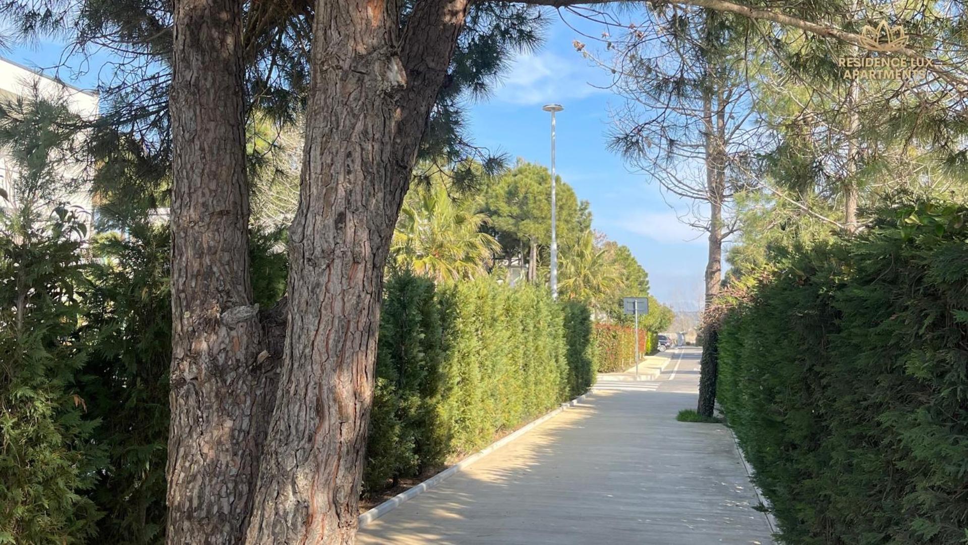 Residence Lux Apartments At Valamar Hamallaj Gjiri Lalzit Durrës Kültér fotó